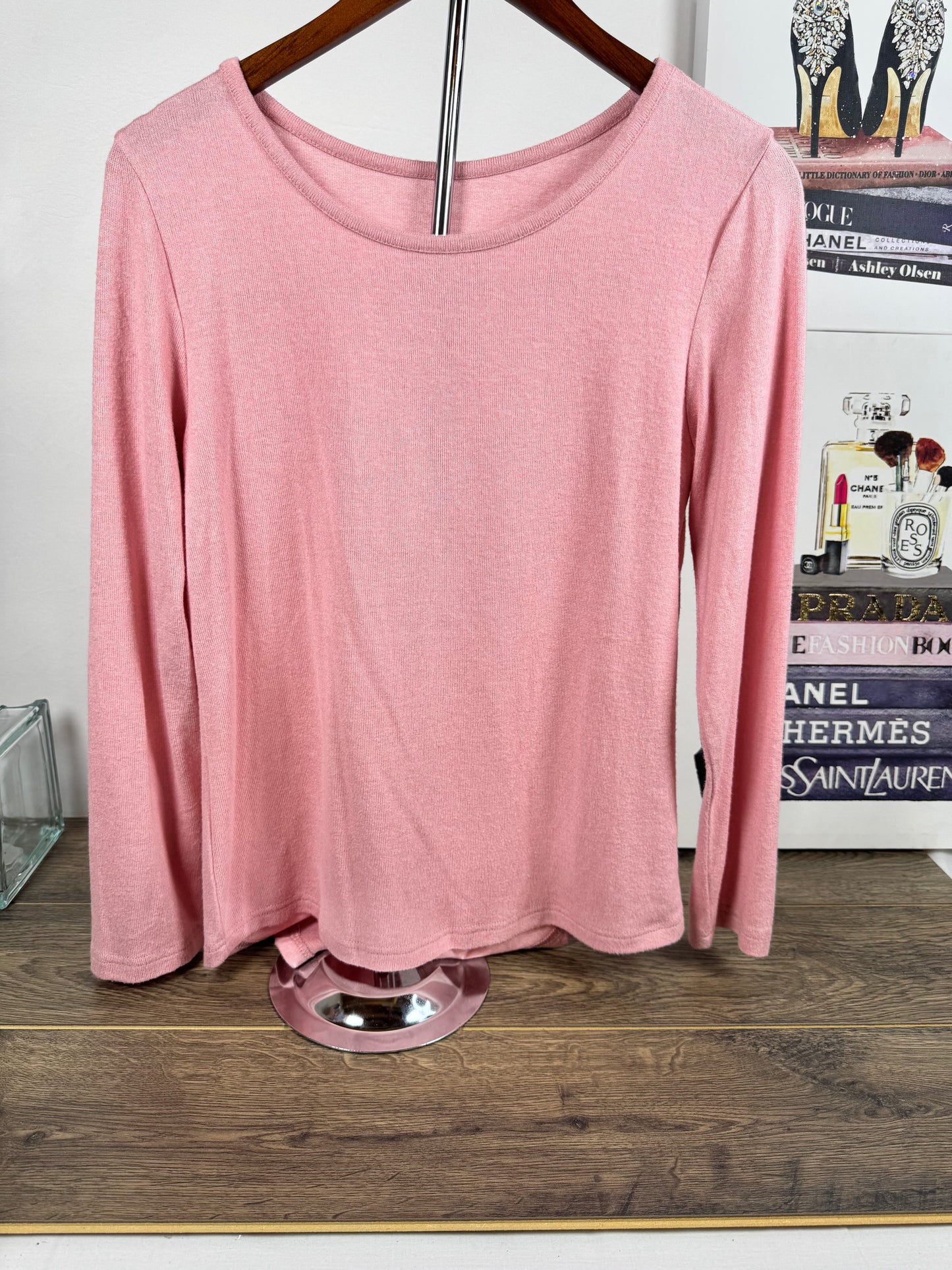 ZYIA Active Light Pink Long Sleeve Split Back Workout Top - Sz Medium