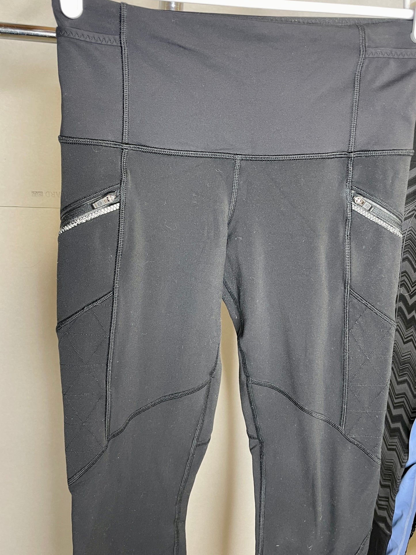Lululemon Toasty Tech Tight II Cyber - Size S