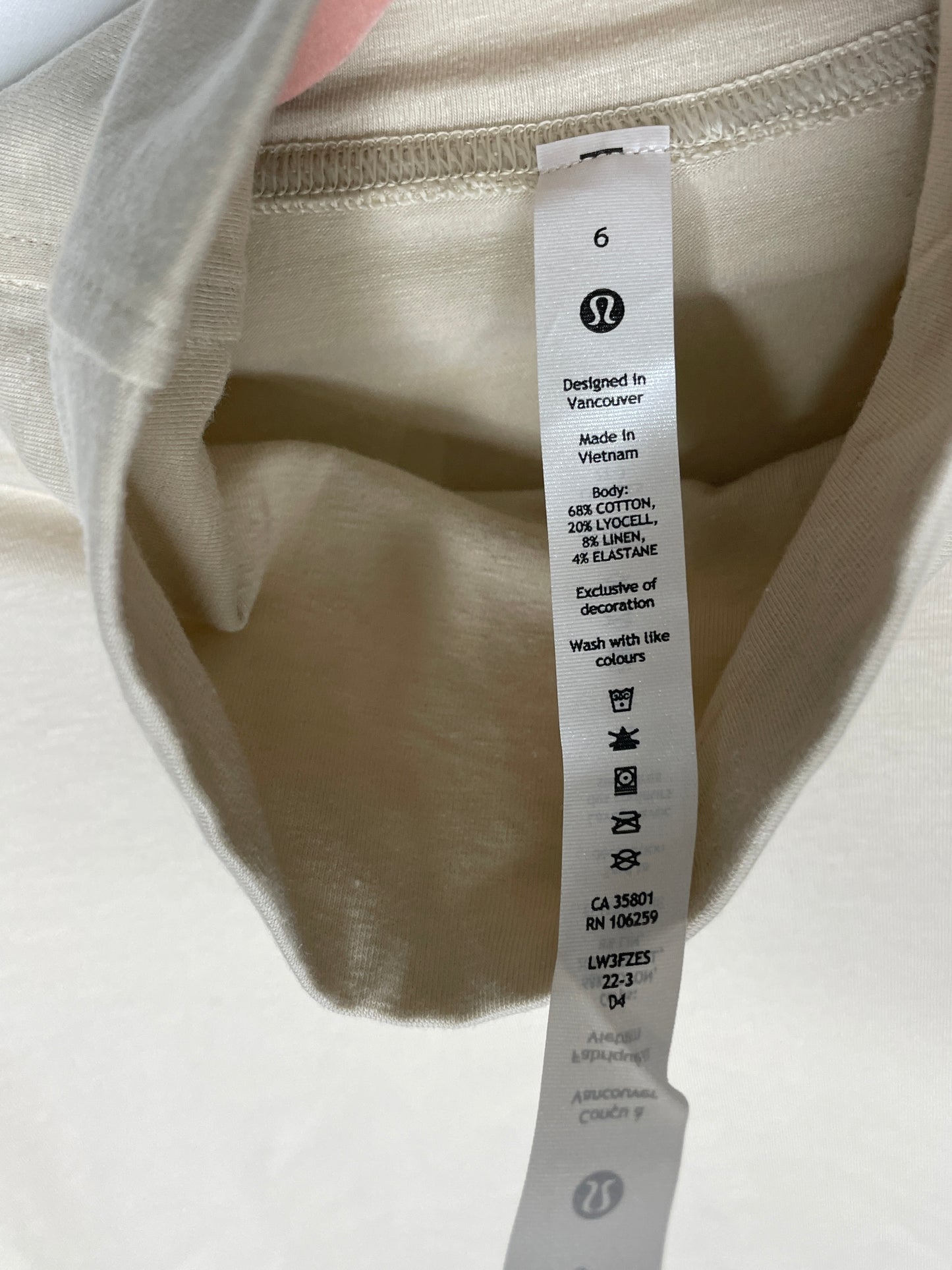 NWT Lululemon Cotton/Linen Top - Size 6/Small
