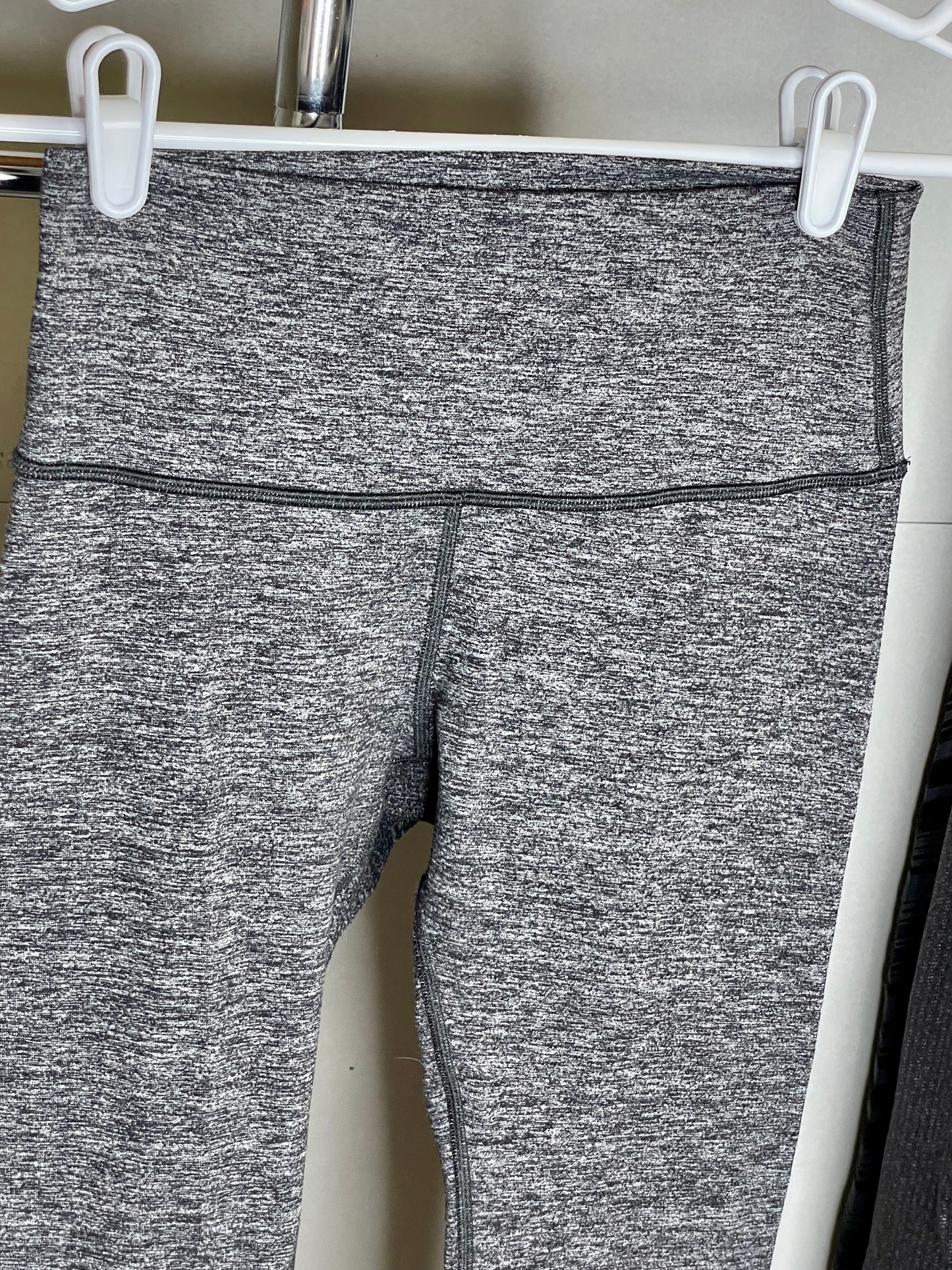 Lululemon Wunder Under High-Rise Tight Heathered Black Gray - Size 6