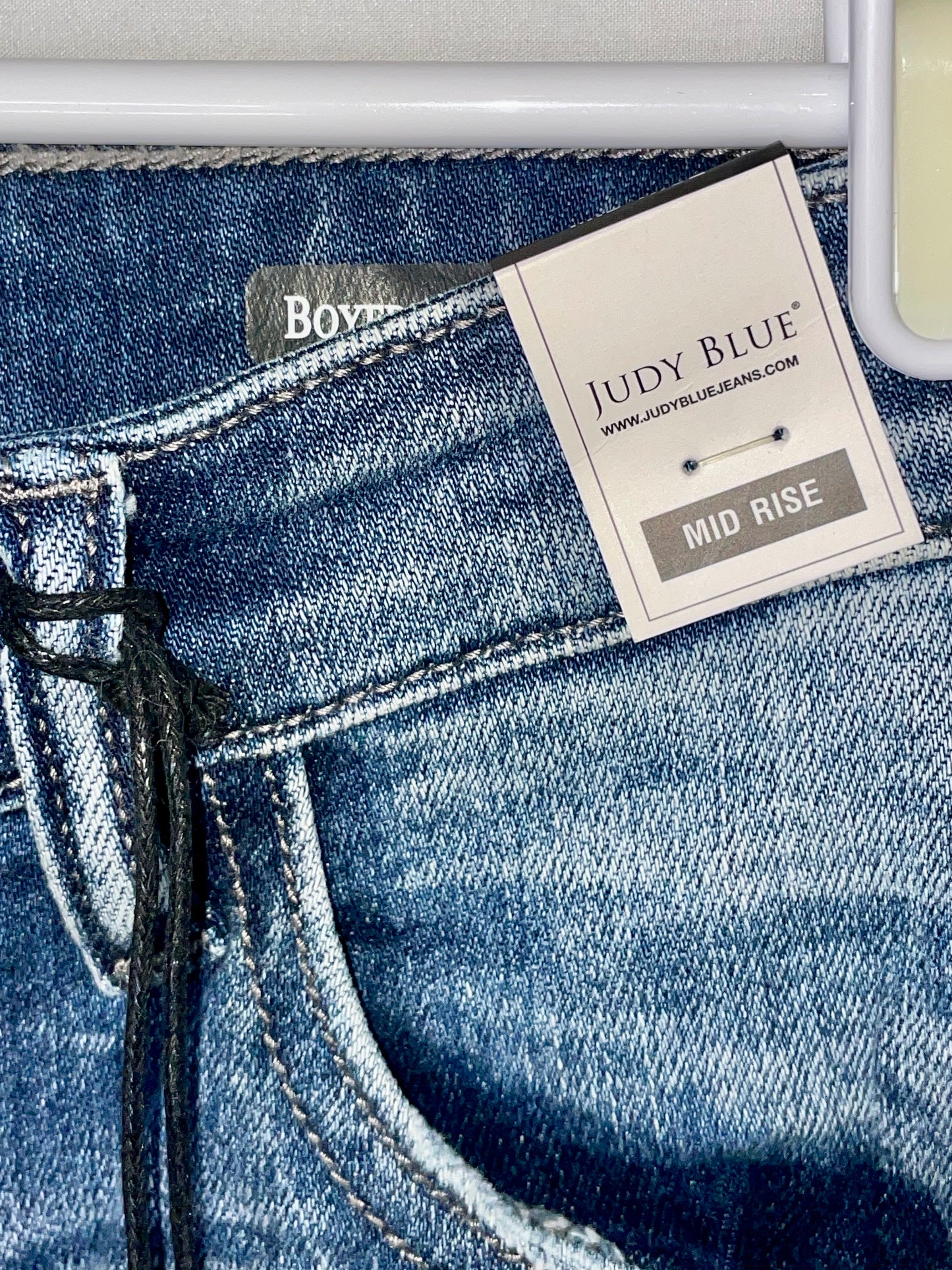 NWT Judy Blue Boyfriend Fit Women’s Blue Jeans - Size 11