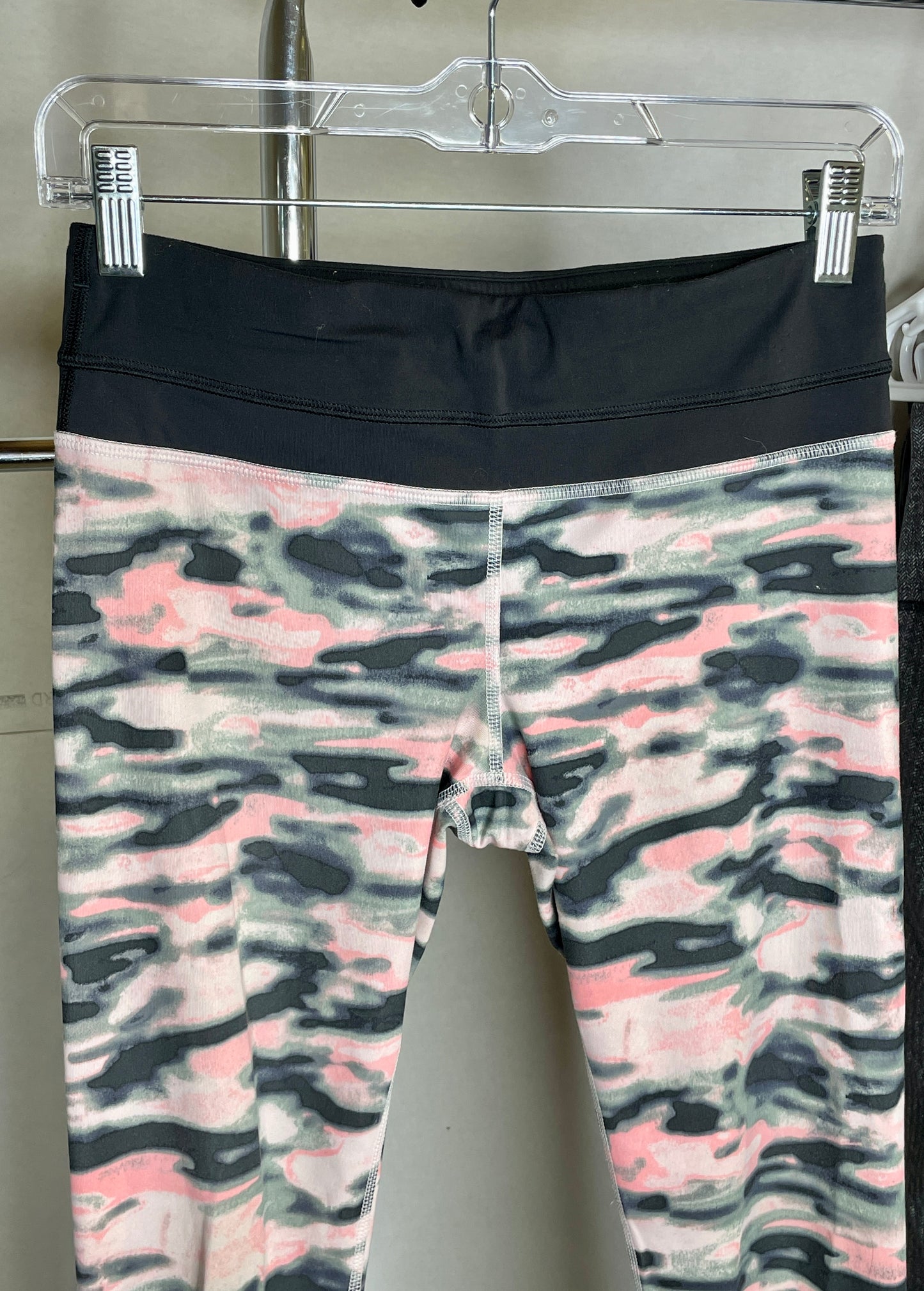Lululemon Run Inspire Crop II - Size 4