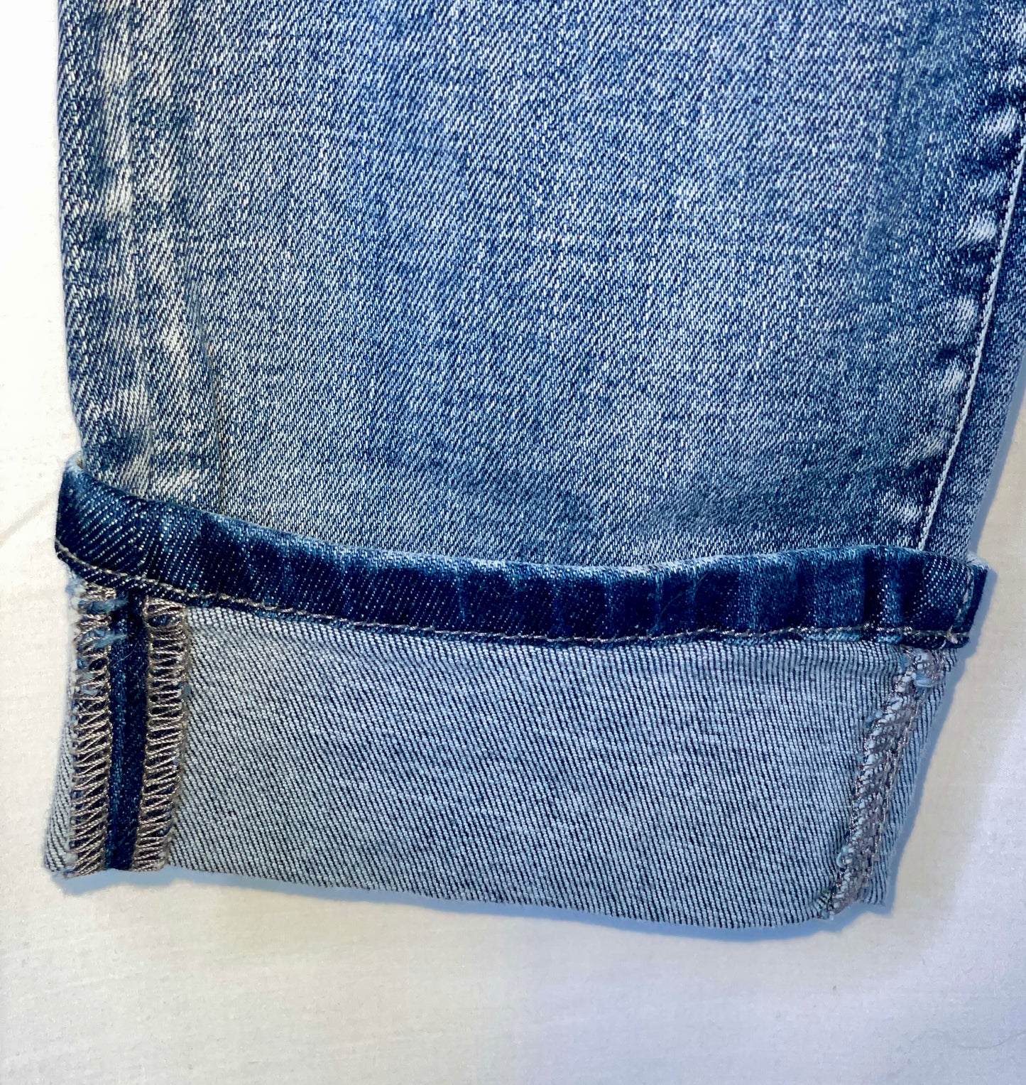 NWT Judy Blue Boyfriend Fit Women’s Blue Jeans - Size 11