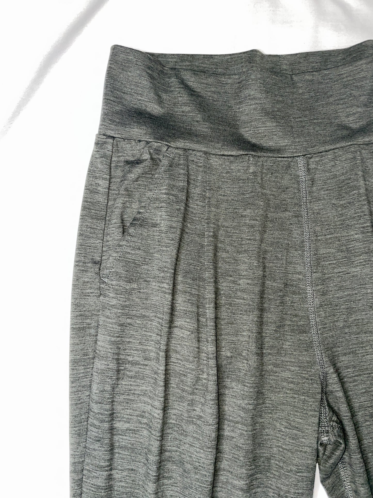 VUORI Women's Luxe Harem Joggers - Size L