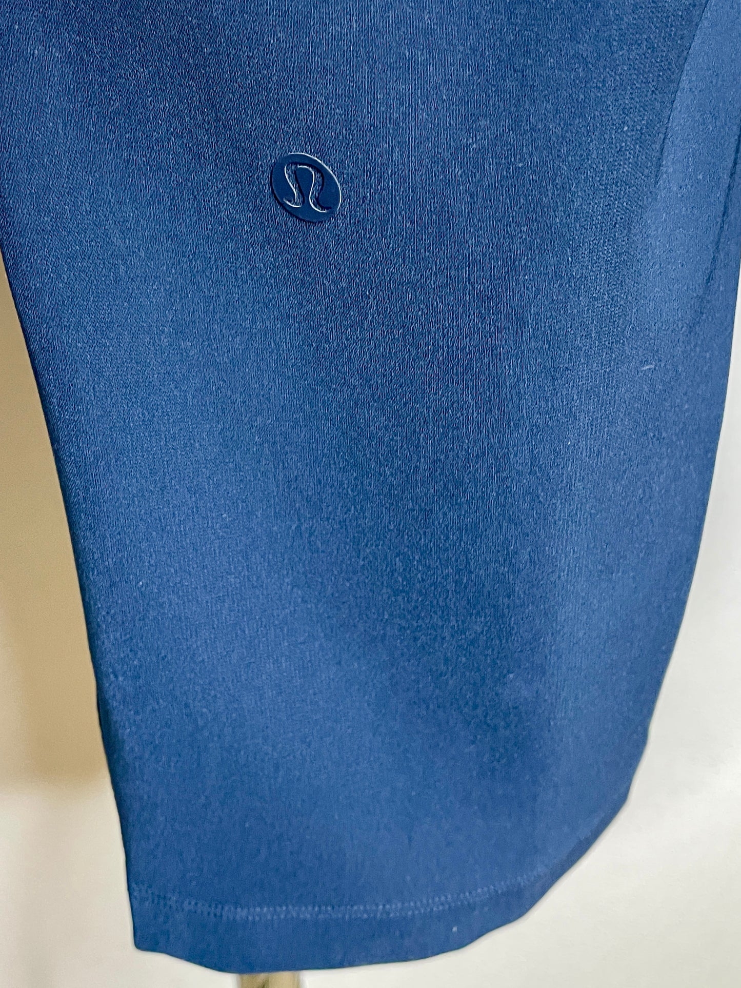 Lululemon Athletica Stretch Luxtreme High Rise Pant Full Length Blue - Size 4