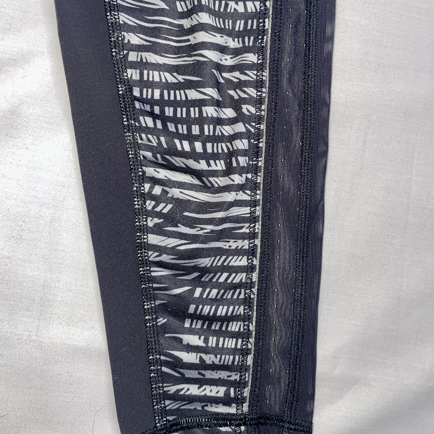 Lululemon Align High Rise Palm Pattern
