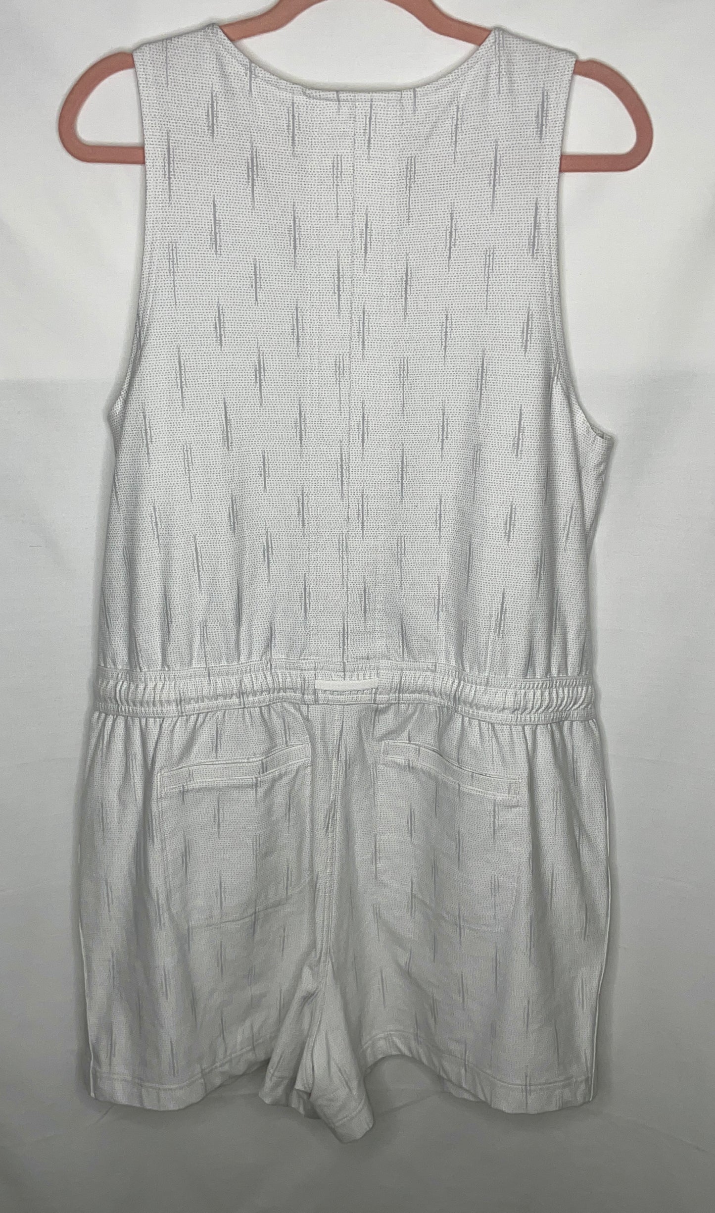 ATHLETA Farallon Printed Romper Spliced Magic Veil White/Gray Women's PLUS Size 1X