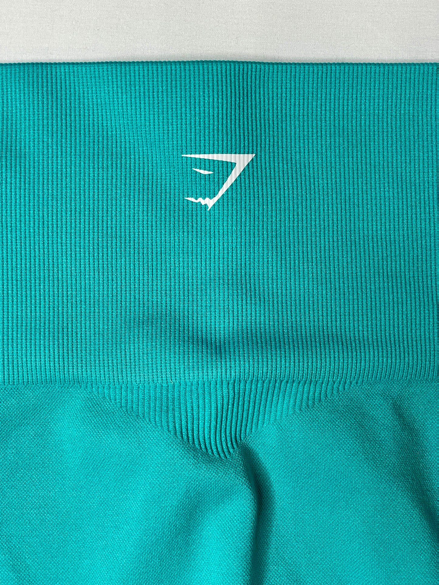 GYMSHARK Energy Seamless Mid-Rise Leggings - Tropical Blue - Size Medium
