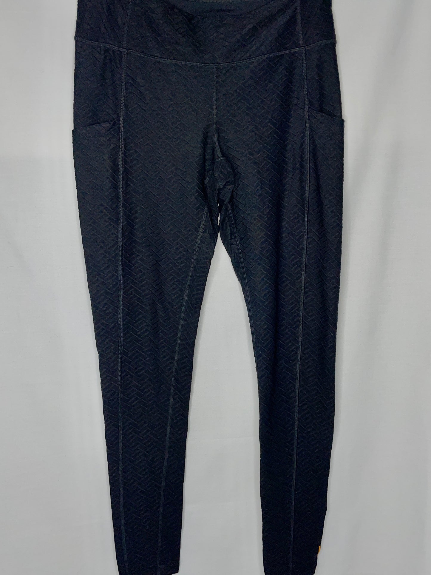 Lucy Black Textured Print Leggings - Size M
