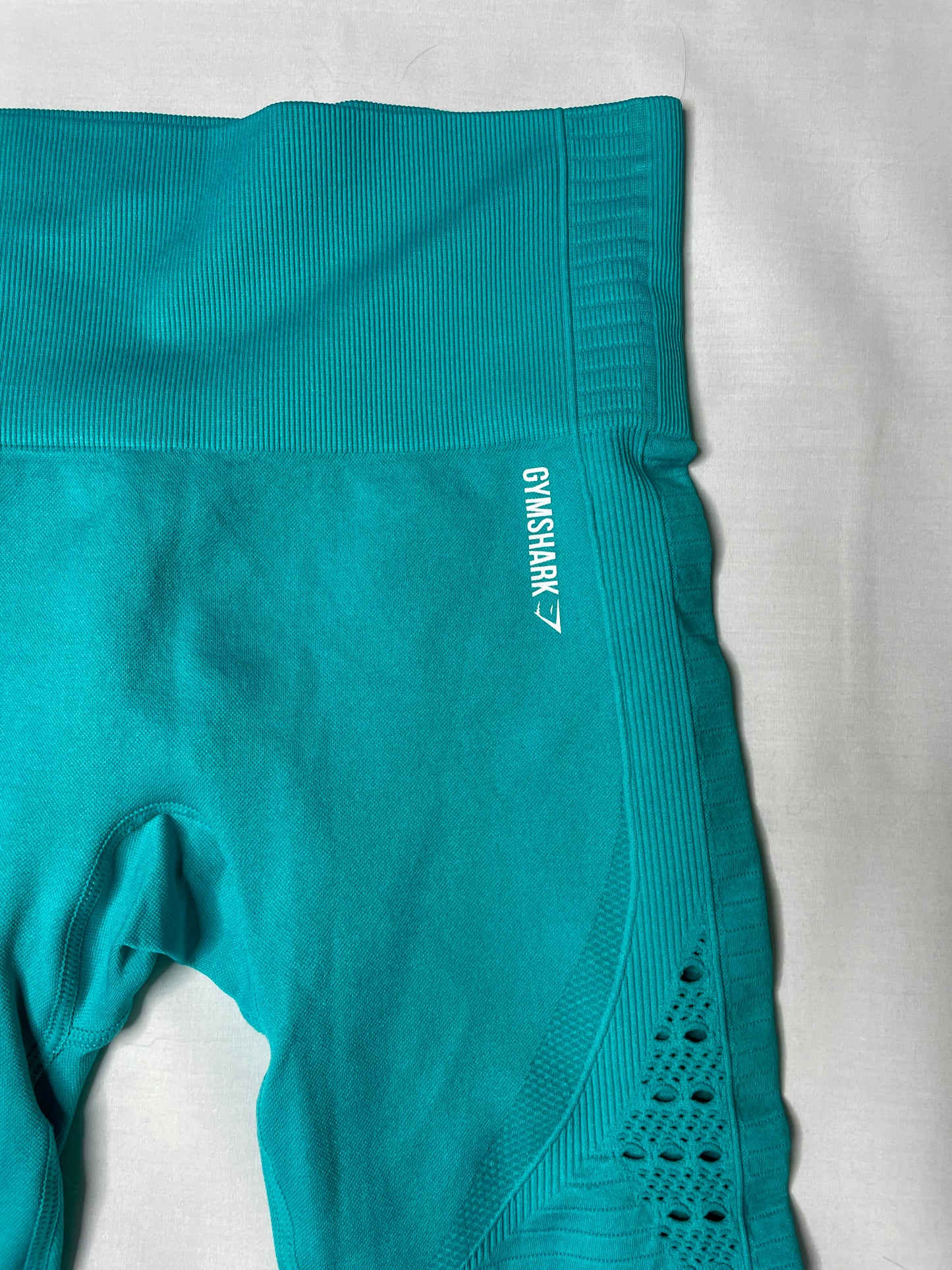GYMSHARK Energy Seamless Mid-Rise Leggings - Tropical Blue - Size Medium