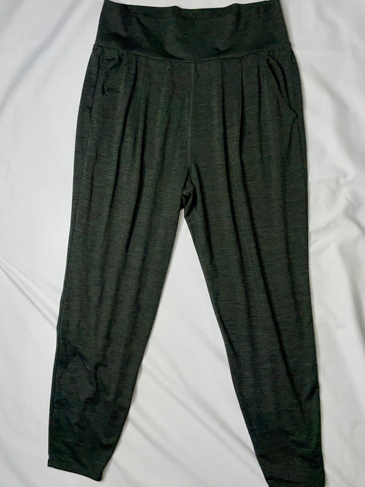VUORI Women's Luxe Harem Joggers - Size L