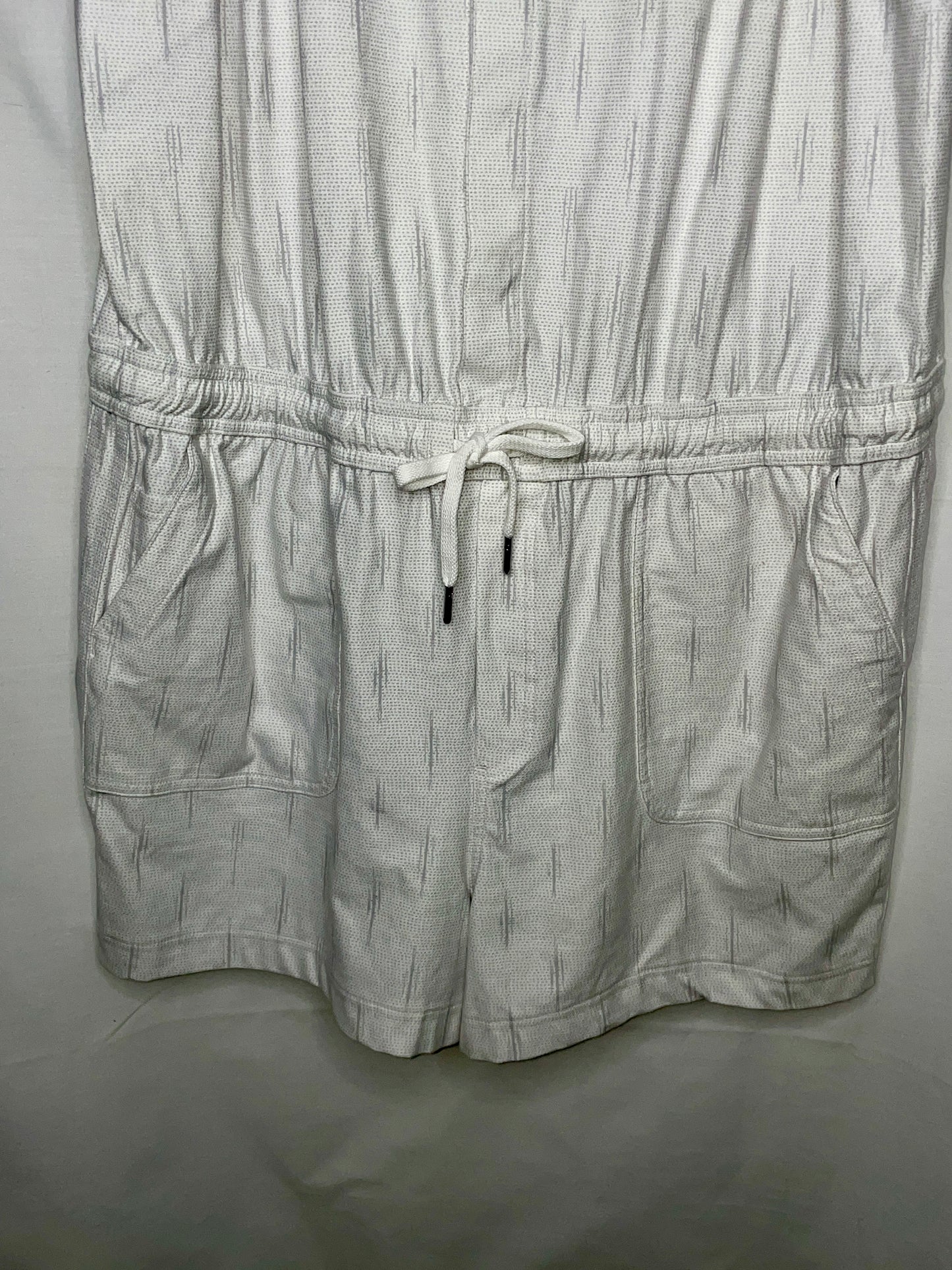 ATHLETA Farallon Printed Romper Spliced Magic Veil White/Gray Women's PLUS Size 1X